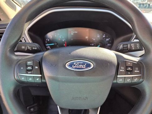 Used 2020 Ford Escape SE image 21