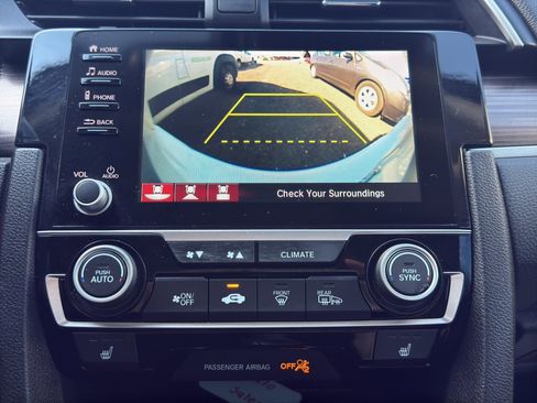 Used 2020 Honda Civic EX image 19
