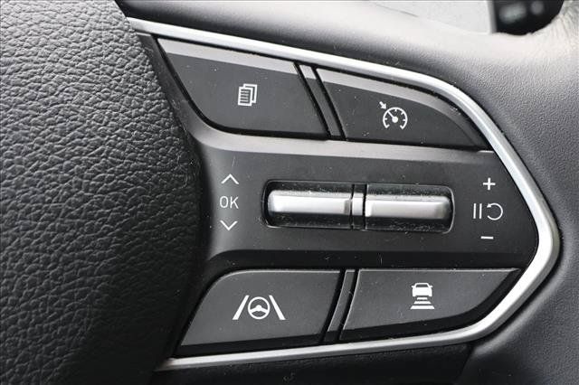 Certified 2023 Hyundai Santa Fe SEL AWD/4WD image 16