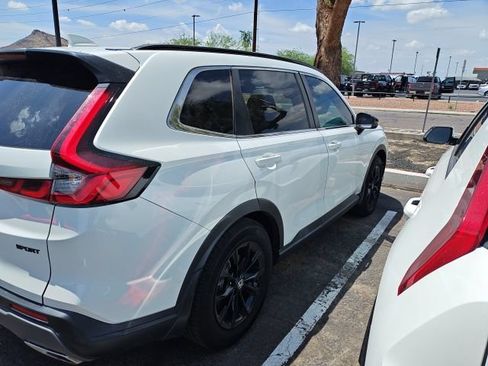 Used 2023 Honda CR-V Sport image 8
