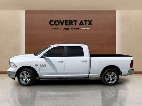 Used 2019 RAM 1500 Big Horn RWD image 2