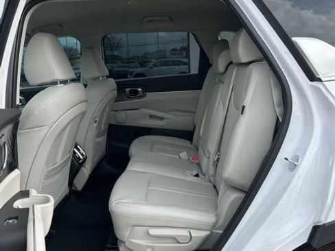 New 2026 Kia Sorento S image 11