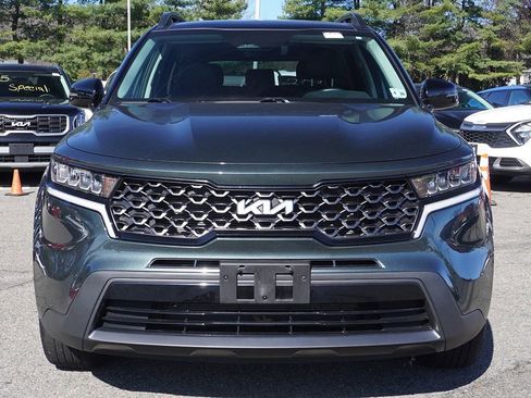 Used 2023 Kia Sorento S w/ Panoramic Sunroof Package AWD/4WD image 12