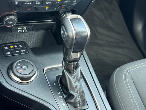 Certified 2019 Ford Ranger XLT w/ Equipment Group 302A Luxury image 22