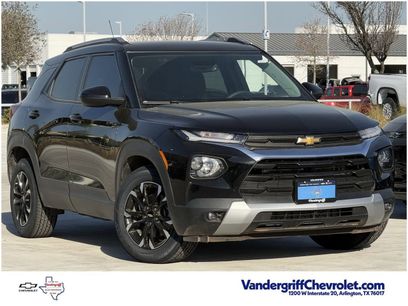 Used 2023 Chevrolet TrailBlazer LT w/ Convenience Package