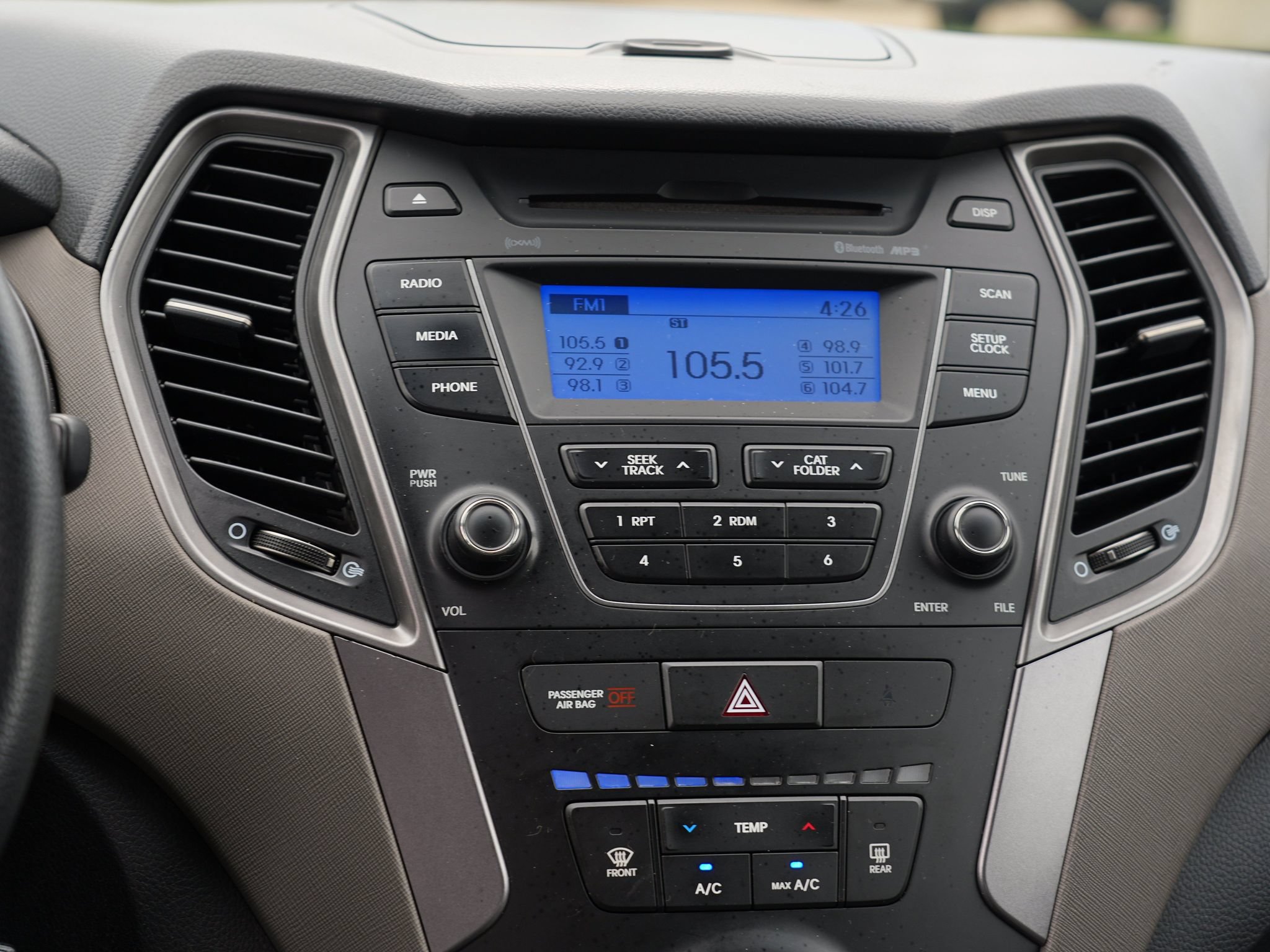 Used 2014 Hyundai Santa Fe Sport AWD/4WD image 22