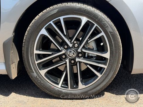 Used 2026 Toyota Camry XLE FWD image 12