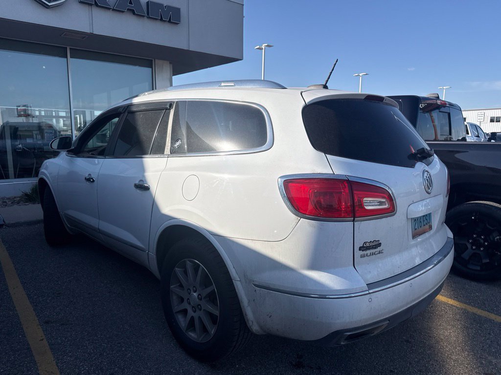 Used 2017 Buick Enclave Leather w/ Trailering Package AWD/4WD image 5