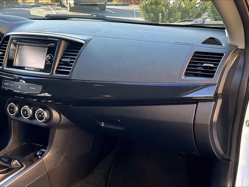 Used 2015 Mitsubishi Lancer Evolution GSR image 17