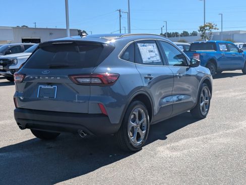 New 2026 Ford Escape ST-Line w/ Tech Pack #1 image 4