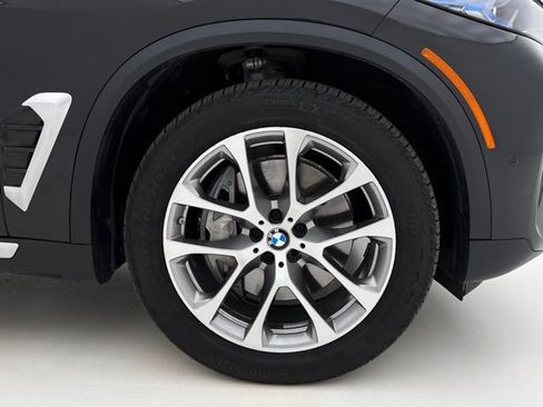 Certified 2026 BMW X5 xDrive50e w/ Climate Comfort Package AWD/4WD image 30