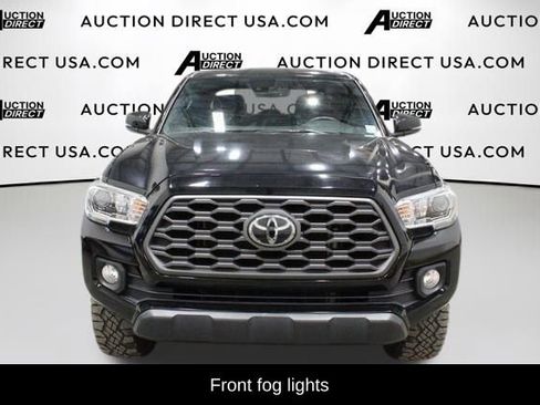 Used 2021 Toyota Tacoma TRD Off-Road image 3