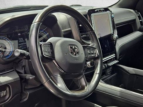 Used 2022 RAM 1500 Limited RWD image 9