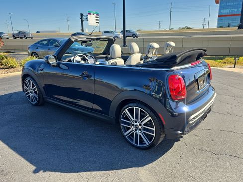 Used 2023 MINI Cooper S image 6