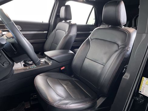 Used 2018 Ford Explorer Sport w/ Equipment Group 401A image 12