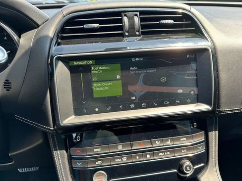 Used 2020 Jaguar F-PACE R-Sport image 26