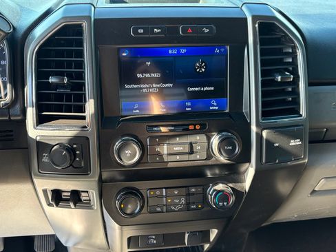 Used 2021 Ford F250 XLT w/ FX4 Off-Road Package AWD/4WD image 15
