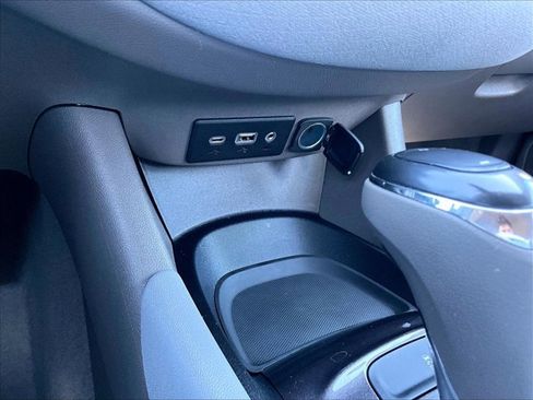 Used 2020 Chevrolet Malibu LS FWD image 23