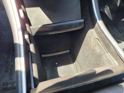 Used 2019 Tesla Model 3 Standard Range Plus RWD image 28