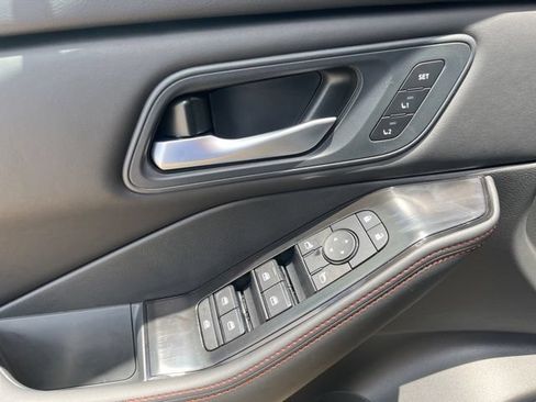 New 2026 Nissan Rogue SV w/ Rock Creek Premium Package AWD/4WD image 11