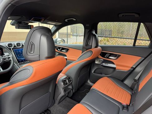 Used 2023 Mercedes-Benz GLC 300 GLC 300 image 22