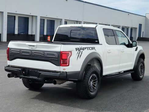 Used 2019 Ford F150 Raptor w/ Equipment Group 802A Luxury AWD/4WD image 4