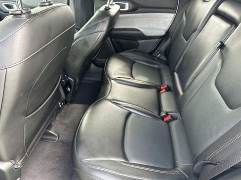 Used 2023 Jeep Compass Latitude AWD/4WD image 20