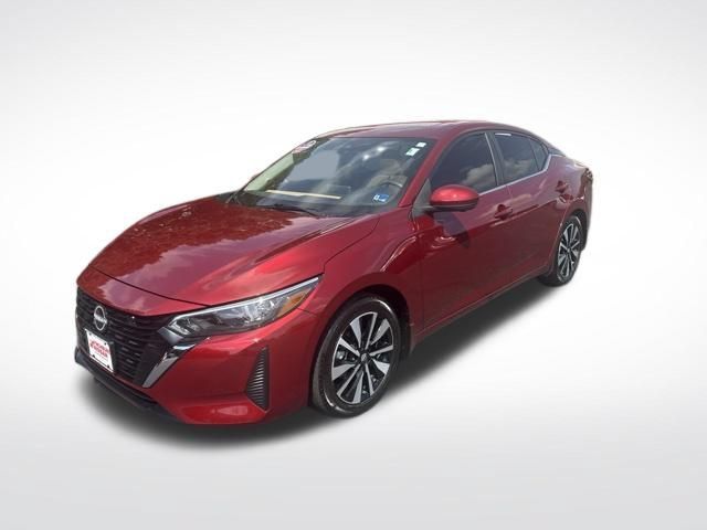 Used 2025 Nissan Sentra SV w/ SV Premium Package FWD image 3