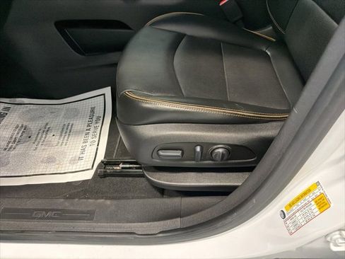 Used 2022 GMC Terrain AT4 w/ Infotainment Package II image 16