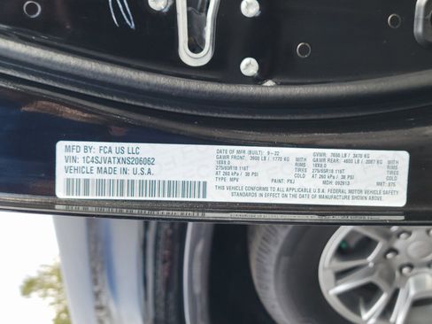 Used 2022 Jeep Wagoneer Series I image 14