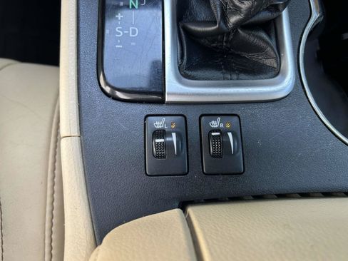 Used 2018 Toyota Highlander XLE FWD image 26
