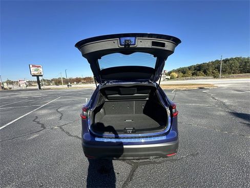 Certified 2022 Nissan Rogue Sport SL w/ Premium Package image 21