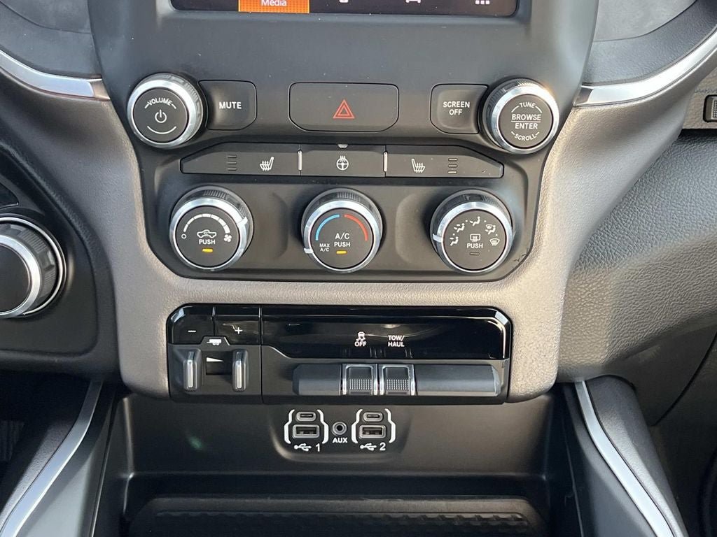 Used 2024 RAM 1500 Big Horn AWD/4WD image 14