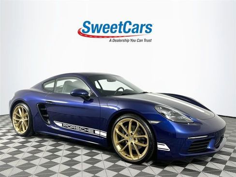 Used 2024 Porsche 718 Cayman image 1