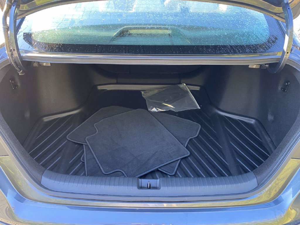 Certified 2025 Honda Accord SE image 30