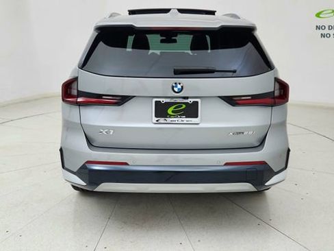 Used 2024 BMW X1 xDrive28i w/ Convenience Package AWD/4WD image 5