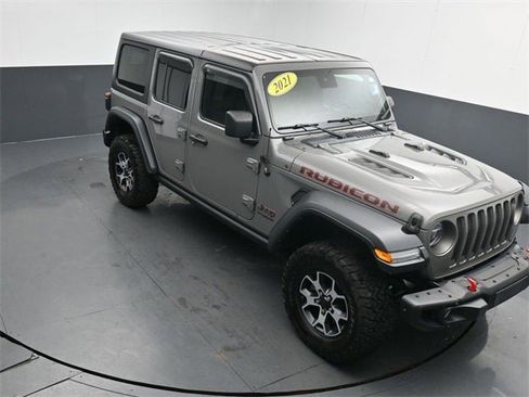 Used 2021 Jeep Wrangler Unlimited Rubicon w/ Dual Top Group image 16