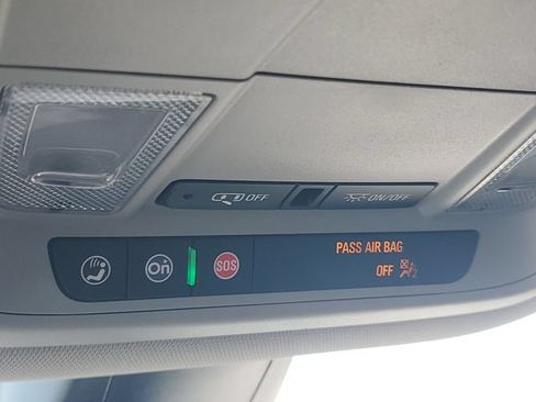 Certified 2021 GMC Acadia SLE w/ Driver Convenience Package FWD image 31
