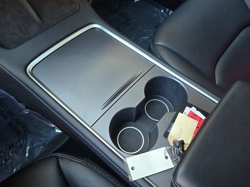 Used 2023 Tesla Model 3 Standard Range RWD image 18