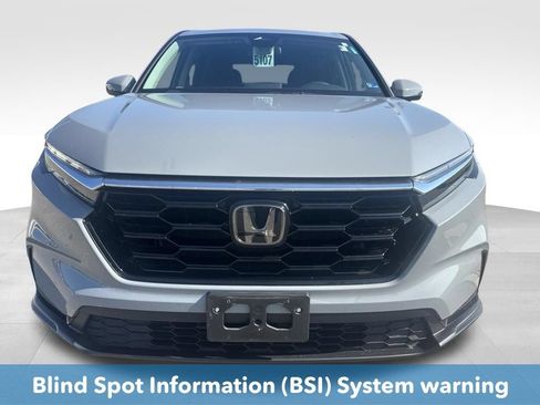 Used 2025 Honda CR-V EX image 12