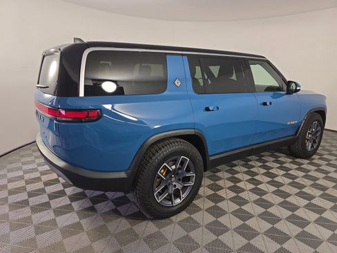 Used 2023 Rivian R1S Adventure AWD/4WD image 5