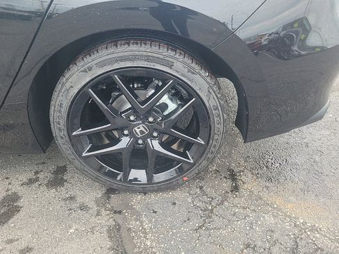 New 2026 Honda Civic Sport image 9