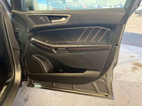 Used 2023 Ford Edge ST-Line AWD/4WD image 13
