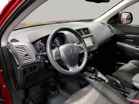 Used 2022 Mitsubishi Outlander Sport ES FWD image 18