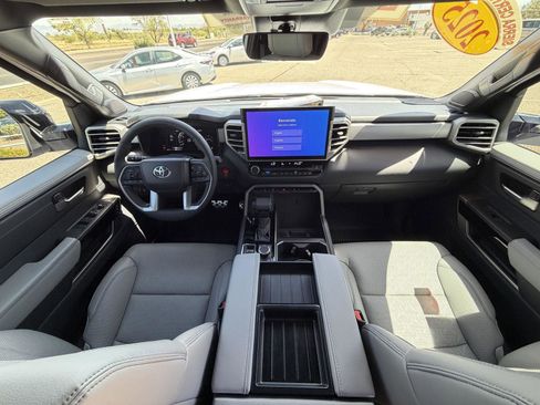 Used 2025 Toyota Tundra Limited w/ TRD Off-Road Package image 27