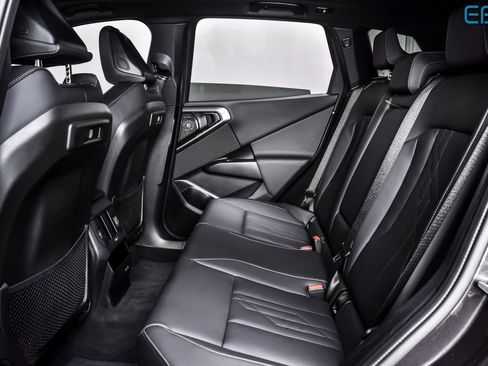 Used 2025 BMW X3 M50 image 22