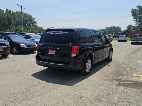 Used 2015 Dodge Grand Caravan SE w/ Quick Order Package 29E SE image 4