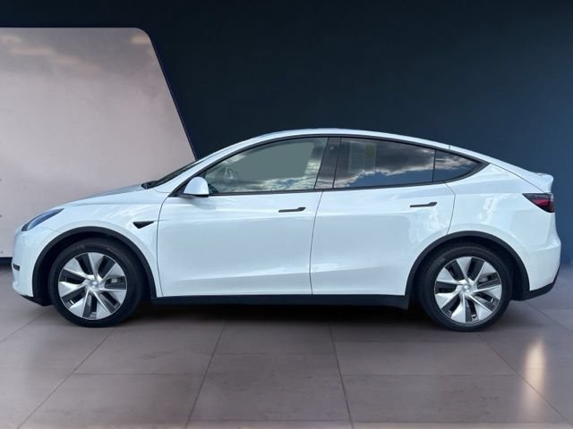 Used 2021 Tesla Model Y Long Range AWD/4WD image 2