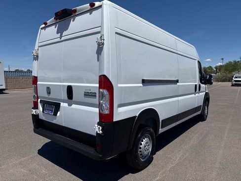 Used 2025 RAM ProMaster 3500 w/ Convenience Group FWD image 8
