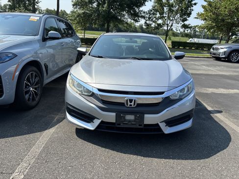 Used 2016 Honda Civic LX-P image 3